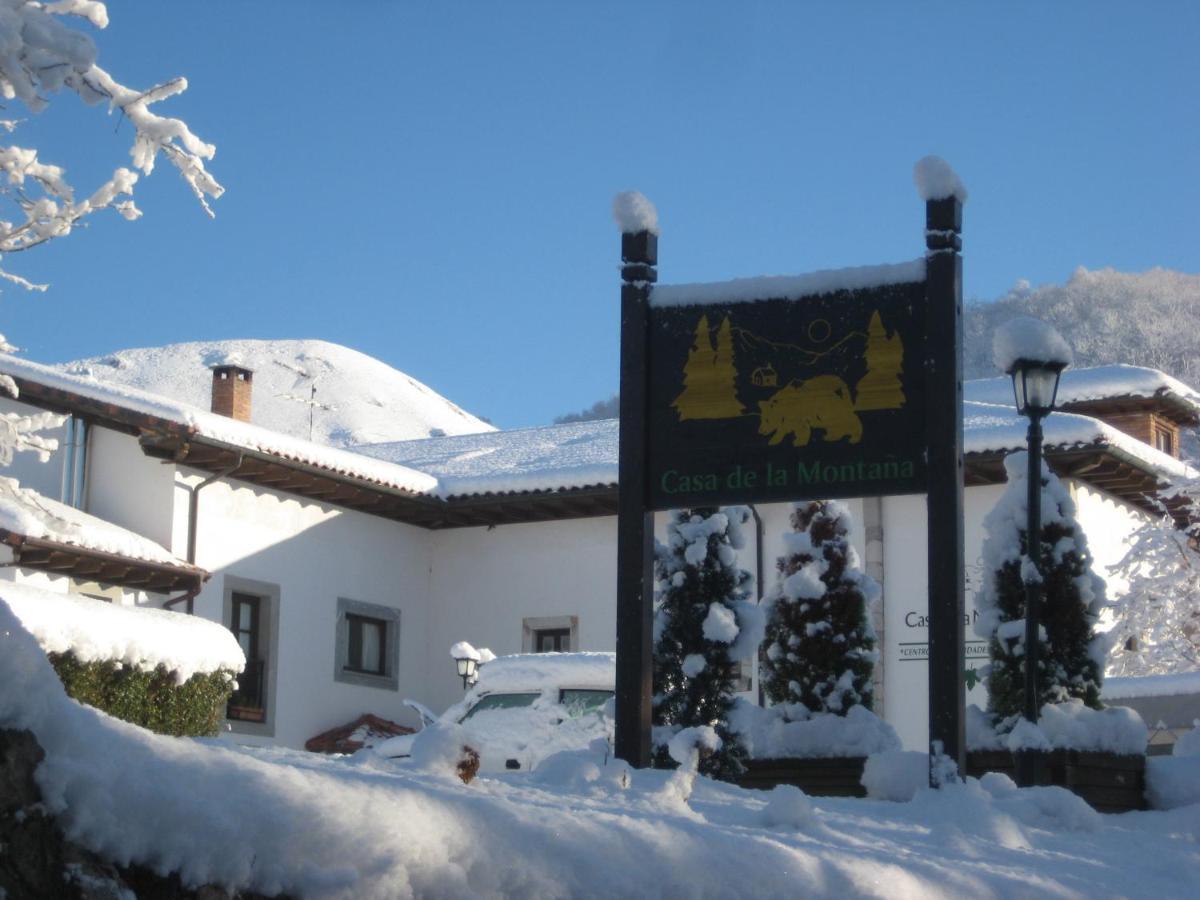 Casa De La Montana Albergue Turistico Avín Exterior photo